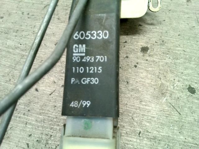 bontott OPEL ASTRA F Bal első Ajtózár