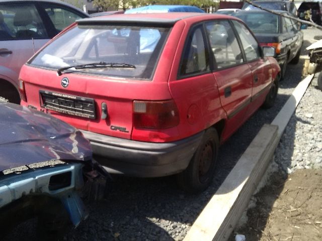 bontott OPEL ASTRA F Bal első Ajtózár