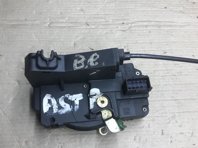 bontott OPEL ASTRA F Bal első Ajtózár