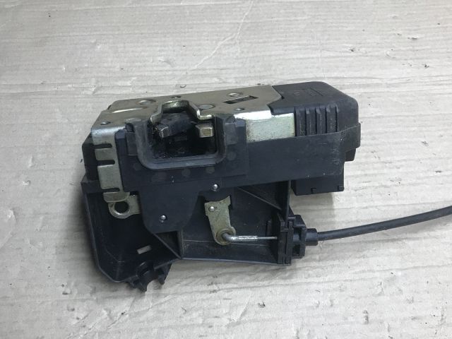 bontott OPEL ASTRA F Bal első Ajtózár