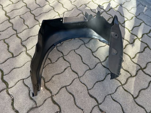 bontott OPEL ASTRA F Bal első Dobbetét (Kerékjárati, Műanyag)