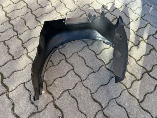 bontott OPEL ASTRA F Bal első Dobbetét (Kerékjárati, Műanyag)