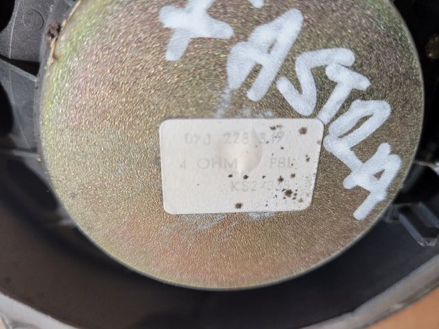 bontott OPEL ASTRA F Bal első Hangszóró