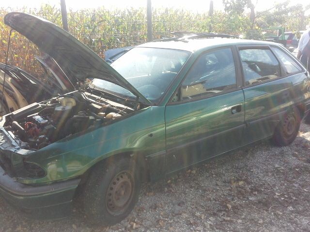 bontott OPEL ASTRA F Bal első Külső Kilincs