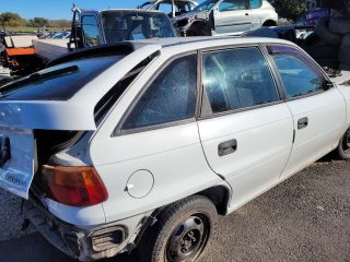 bontott OPEL ASTRA F Bal első Külső Kilincs