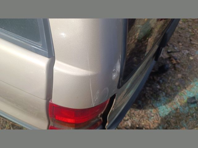 bontott OPEL ASTRA F Bal első Vízlehúzó Gumicsík