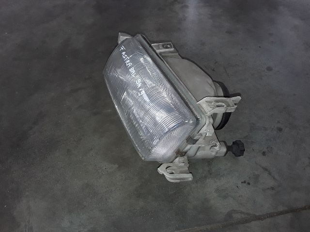 bontott OPEL ASTRA F Bal Fényszóró