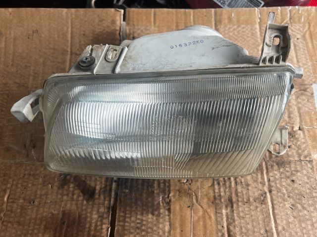 bontott OPEL ASTRA F Bal Fényszóró