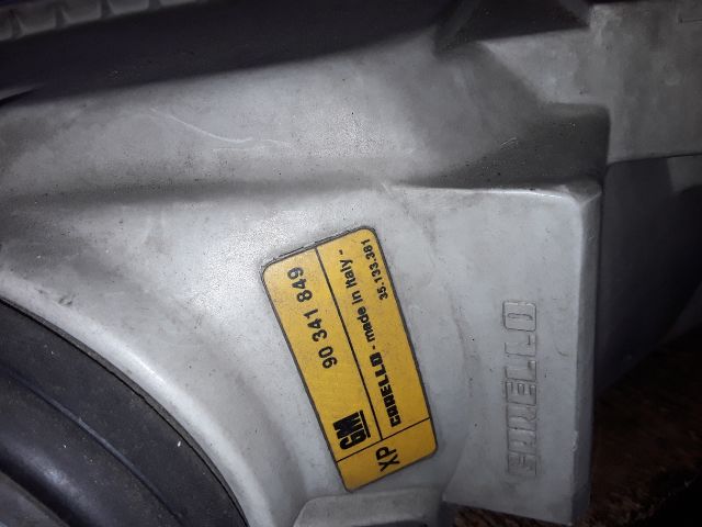 bontott OPEL ASTRA F Bal Fényszóró