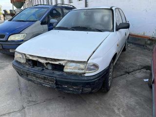 bontott OPEL ASTRA F Bal Fényszóró