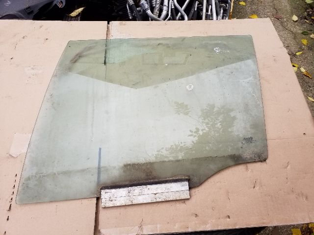 bontott OPEL ASTRA F Bal hátsó Ablak