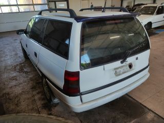 bontott OPEL ASTRA F Bal hátsó Ablakemelő Szerkezet (Mechanikus)