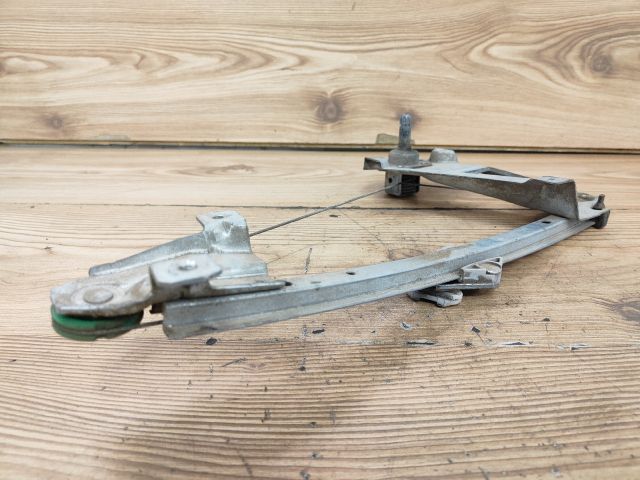 bontott OPEL ASTRA F Bal hátsó Ablakemelő Szerkezet (Mechanikus)