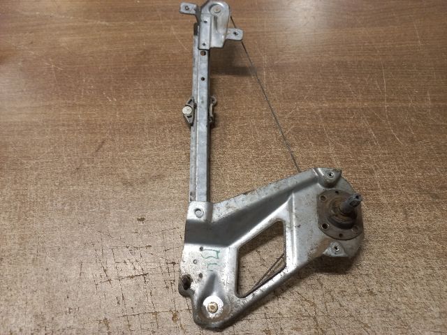 bontott OPEL ASTRA F Bal hátsó Ablakemelő Szerkezet (Mechanikus)