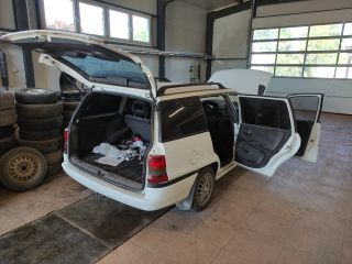 bontott OPEL ASTRA F Bal hátsó Ablakemelő Szerkezet (Mechanikus)