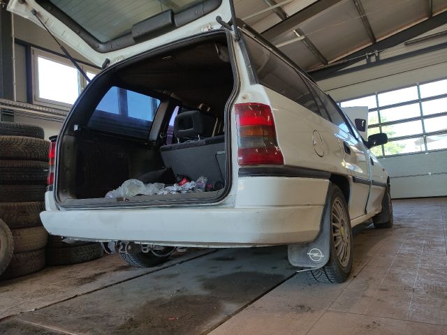 bontott OPEL ASTRA F Bal hátsó Ablakemelő Szerkezet (Mechanikus)