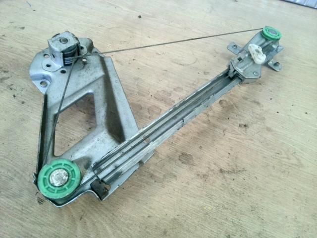 bontott OPEL ASTRA F Bal hátsó Ablakemelő Szerkezet (Mechanikus)