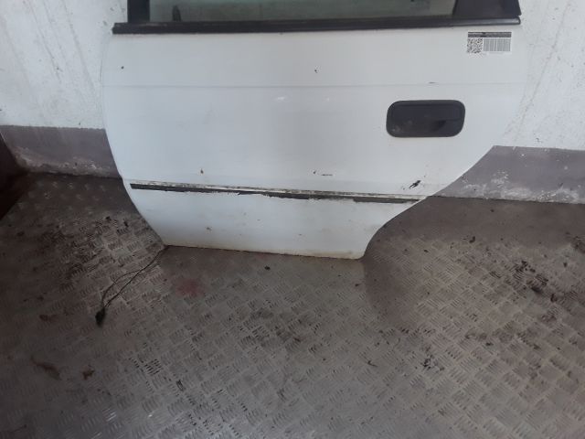 bontott OPEL ASTRA F Bal hátsó Ajtó (Részeivel)