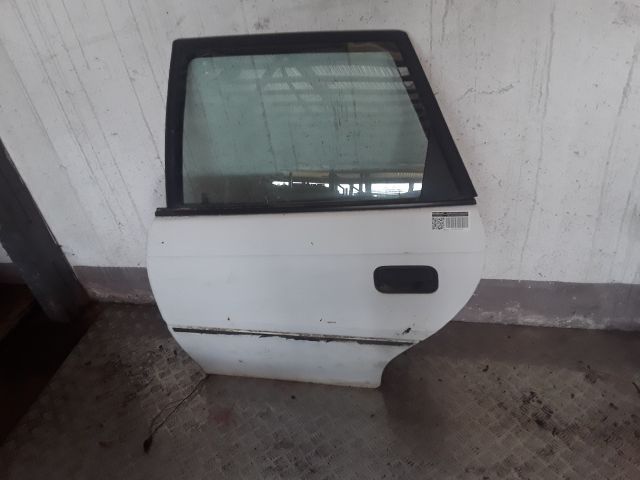 bontott OPEL ASTRA F Bal hátsó Ajtó (Részeivel)