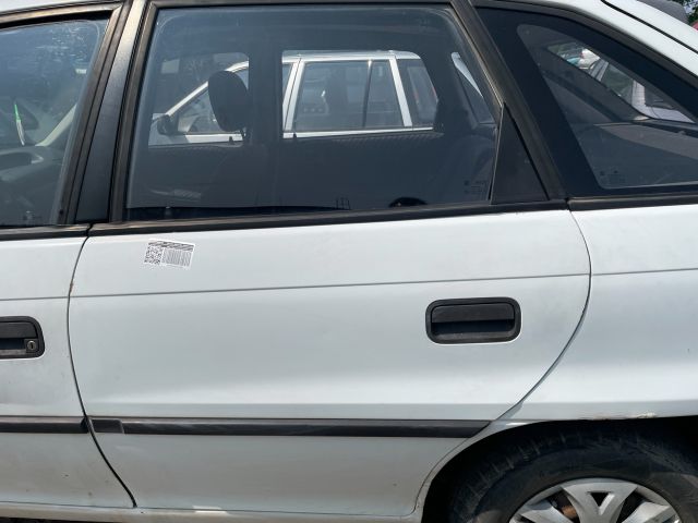 bontott OPEL ASTRA F Bal hátsó Ajtó (Üres lemez)