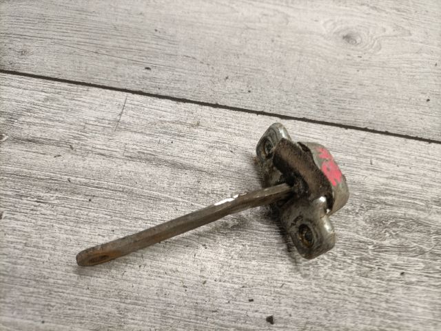 bontott OPEL ASTRA F Bal hátsó Ajtóhatároló