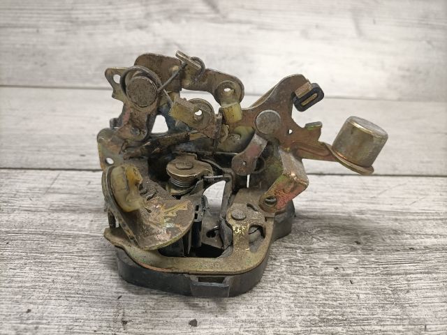 bontott OPEL ASTRA F Bal hátsó Ajtózár