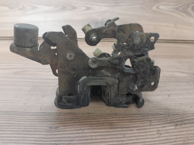 bontott OPEL ASTRA F Bal hátsó Ajtózár