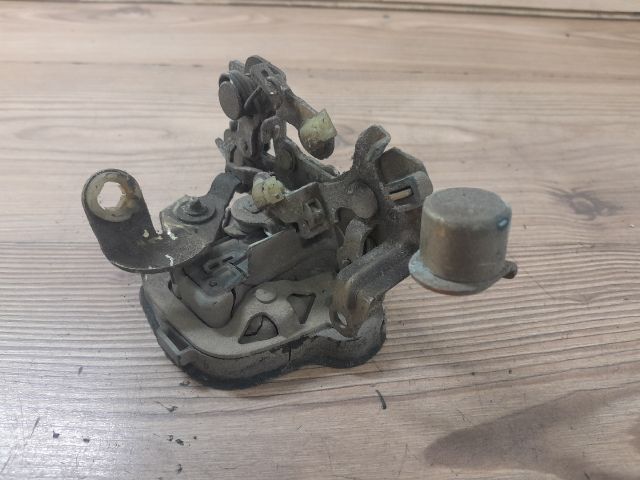 bontott OPEL ASTRA F Bal hátsó Ajtózár