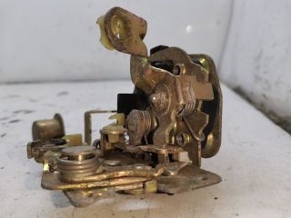 bontott OPEL ASTRA F Bal hátsó Ajtózár