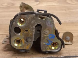 bontott OPEL ASTRA F Bal hátsó Ajtózár