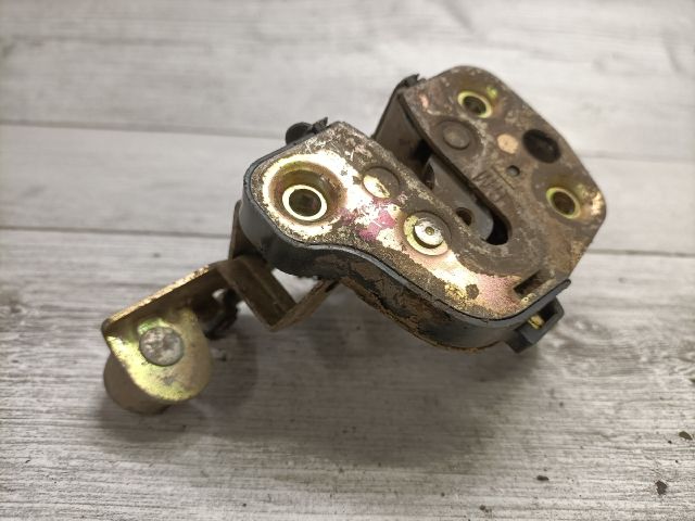 bontott OPEL ASTRA F Bal hátsó Ajtózár