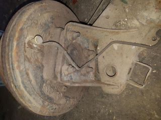 bontott OPEL ASTRA F Bal hátsó Csonkállvány Kerékaggyal