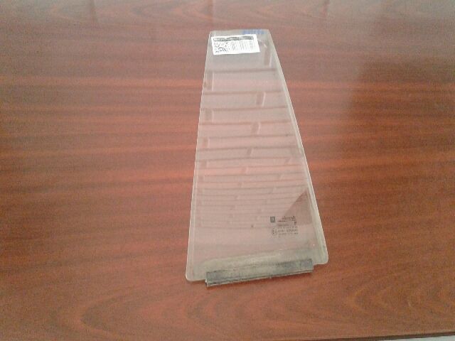 bontott OPEL ASTRA F Bal hátsó Fixüveg (Ajtóban)