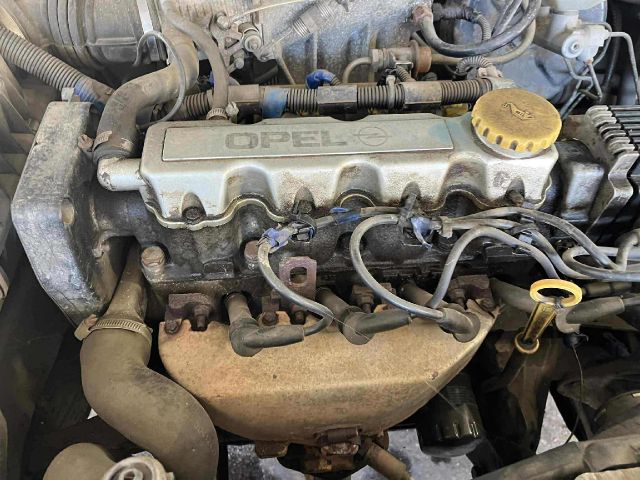 bontott OPEL ASTRA F Bal hátsó Gumikéder