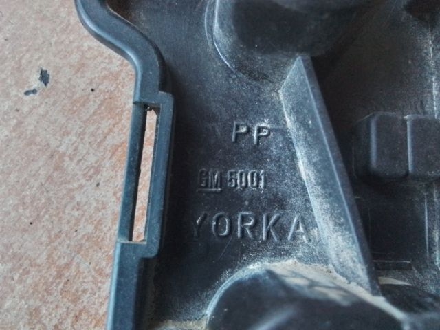 bontott OPEL ASTRA F Bal Hátsó Lámpa Foglalat