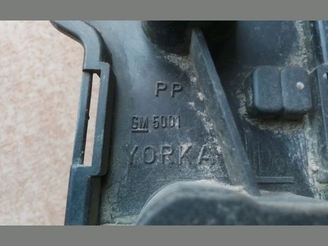 bontott OPEL ASTRA F Bal Hátsó Lámpa Foglalat