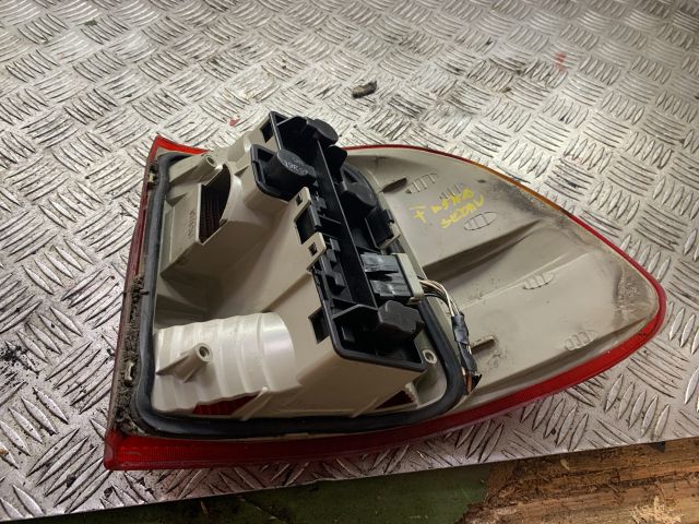 bontott OPEL ASTRA F Bal Hátsó Lámpa