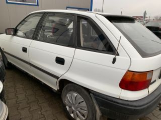 bontott OPEL ASTRA F Bal Hátsó Lámpa