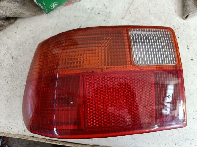 bontott OPEL ASTRA F Bal Hátsó Lámpa