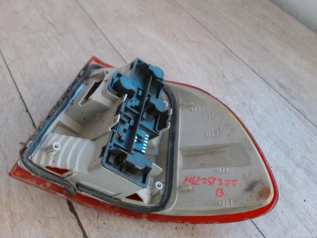 bontott OPEL ASTRA F Bal Hátsó Lámpa