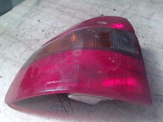bontott OPEL ASTRA F Bal Hátsó Lámpa