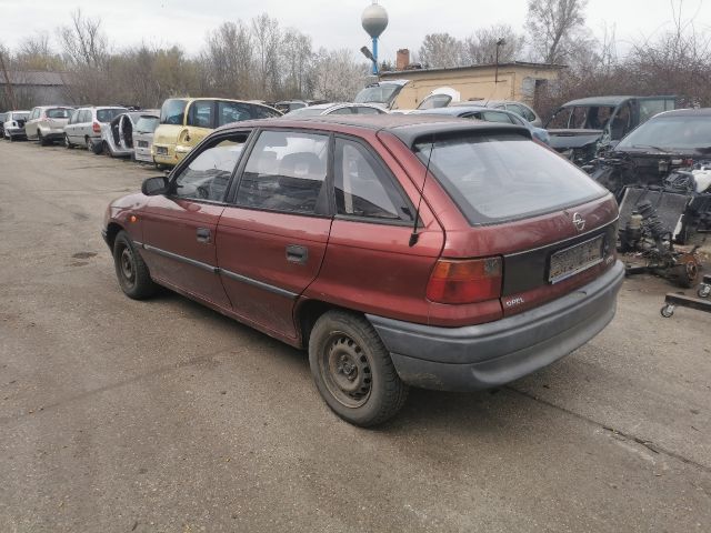 bontott OPEL ASTRA F Bal Hátsó Lámpa