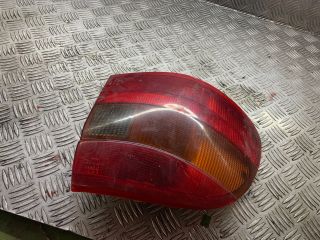bontott OPEL ASTRA F Bal Hátsó Lámpa