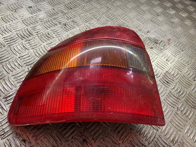 bontott OPEL ASTRA F Bal Hátsó Lámpa