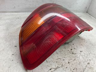 bontott OPEL ASTRA F Bal Hátsó Lámpa