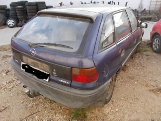 bontott OPEL ASTRA F Bal hátsó Zsanér