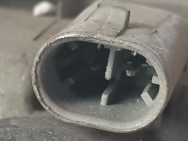 bontott OPEL ASTRA F Bal Ködfényszóró