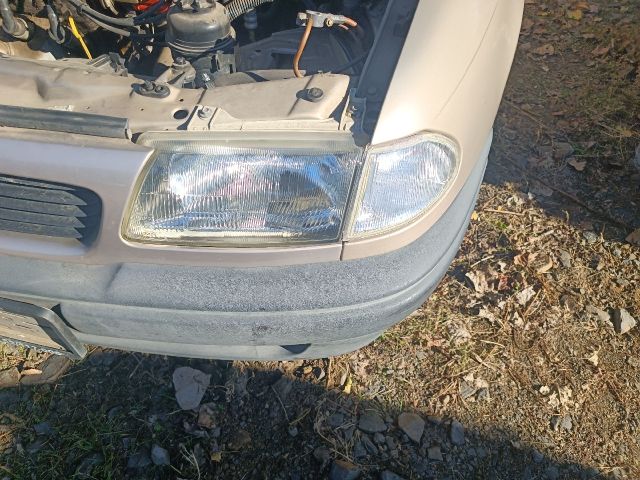 bontott OPEL ASTRA F Biztosítéktábla Csomagtér