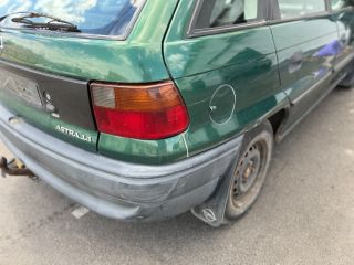 bontott OPEL ASTRA F Csomagtér Kárpit