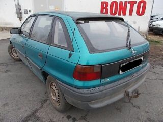 bontott OPEL ASTRA F Csomagtér Kárpit